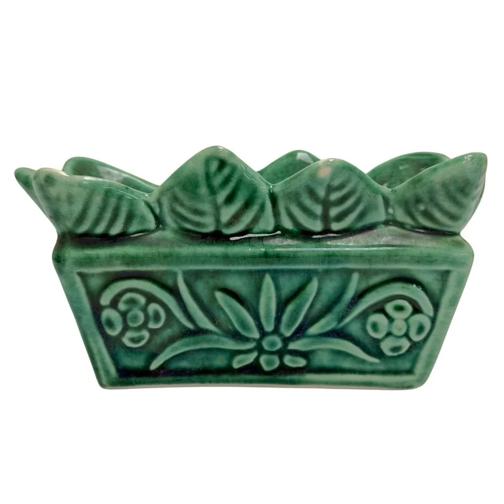 Vintage Ceramic Rose Bud Floral Salt & Pepper Shaker Set W/‎ Base & Stopper MCM